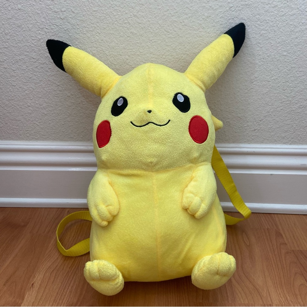 Vintage Pokémon Pikachu Plush Backpack